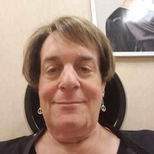 Meet your Posher, Kellie